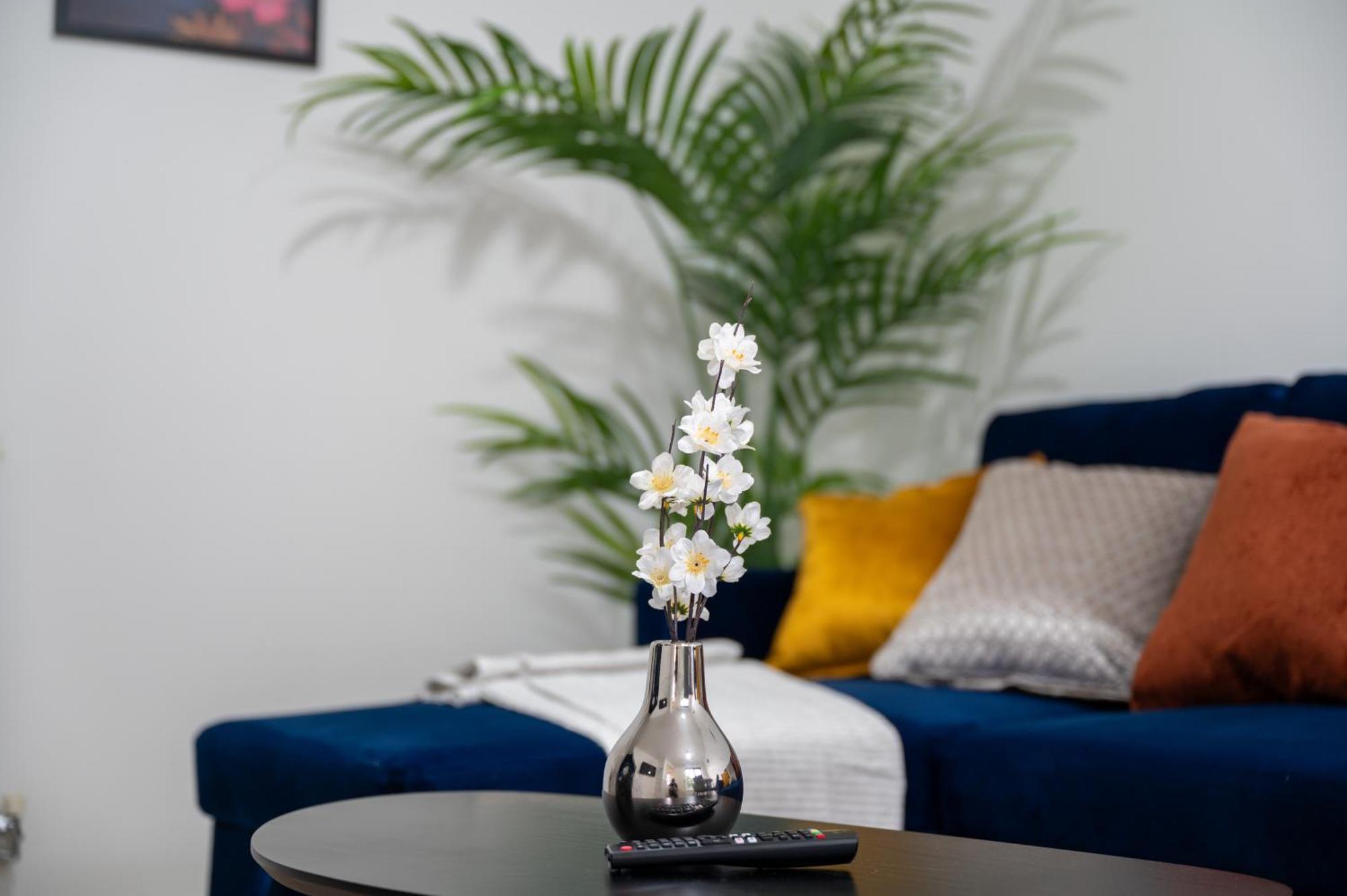 Comfy Stay 6Mins To Coop Live Arena, Etihad Stadium & City Centre With Wifi & Free Private Parking Manchester Ngoại thất bức ảnh